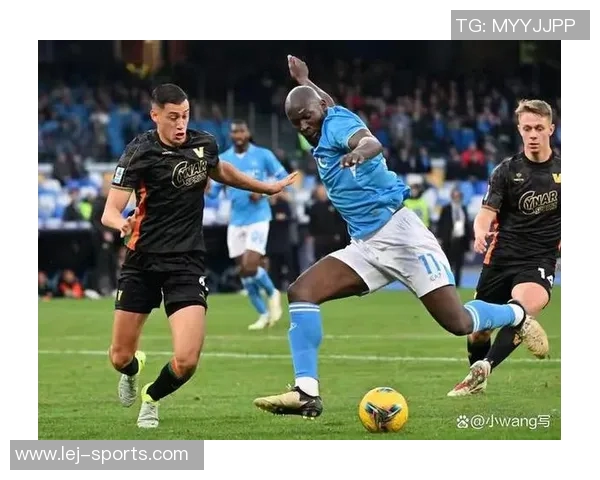 世界杯惊现冷门那不勒斯与AC米兰战成平局补时进球引爆全场激情